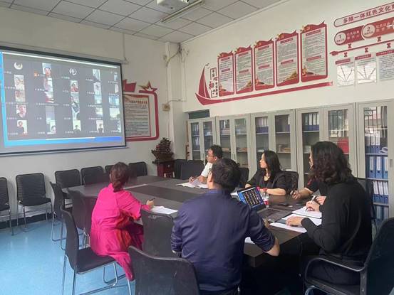 说明: F:\工作\太阳成集团tyc122cc工作\21-22第二学期\8月\8.29开学第一天教学检查\照片\使用.jpg